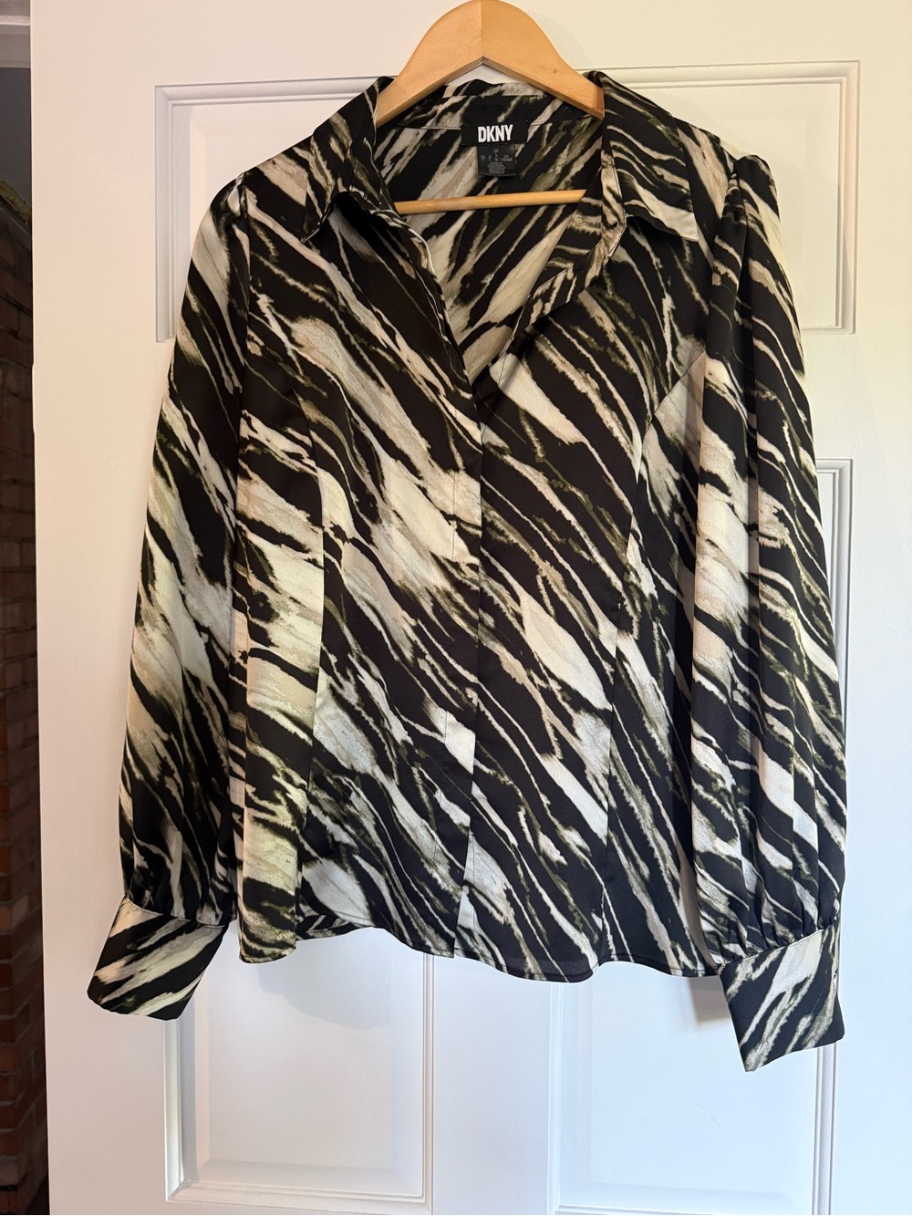 DKNY Black and Cream Abstract Stripe Blouse